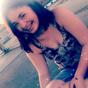 Meet your Posher, Hailey